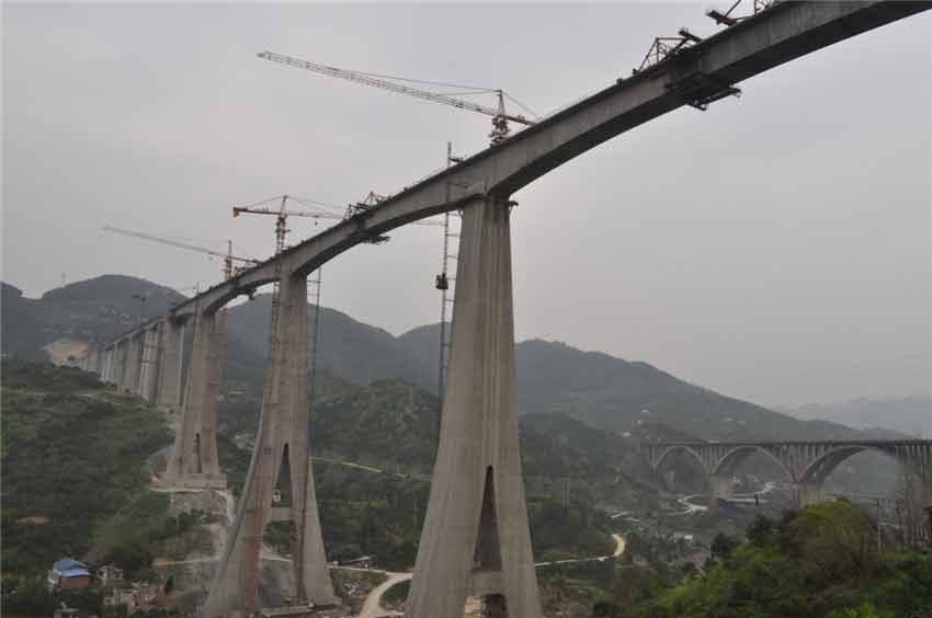 版塊四、2（渝利鐵路-蔡家溝雙線鐵路大橋）-混凝土.jpg